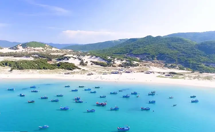 TOP 10 bãi biển Nha Trang cuốn hút nhất chắc chắn phải tới 1 lần